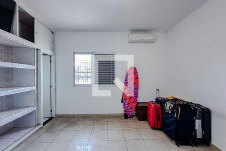 Casa à venda com 400m², 5 quartos e 8 vagasQuarto 3 - Suíte