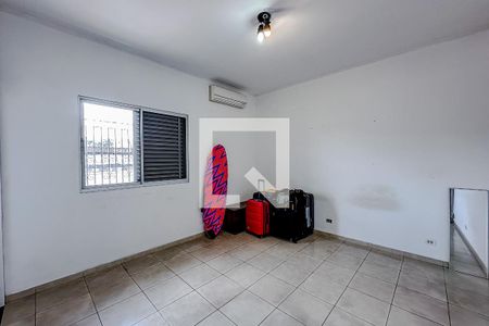 Casa à venda com 400m², 5 quartos e 8 vagasQuarto 3 - Suíte