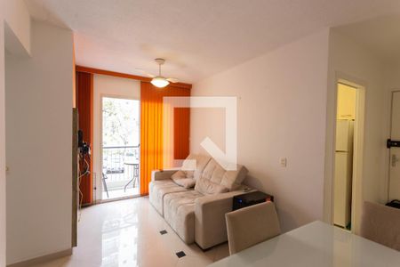 Sala de apartamento para alugar com 2 quartos, 50m² em Vila Firmiano Pinto, São Paulo