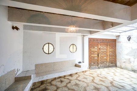 Vista da sala de casa à venda com 3 quartos, 380m² em Parque São Jorge, São Paulo