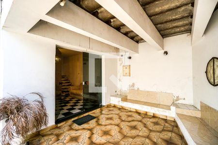 Casa à venda com 380m², 3 quartos e 5 vagasHall de entrada