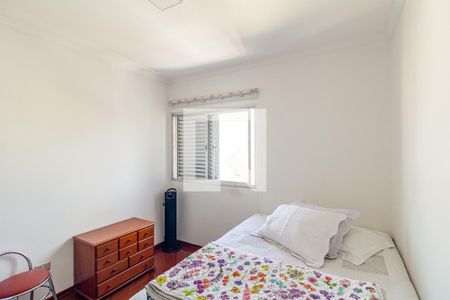 Apartamento à venda com 100m², 3 quartos e 2 vagasQuarto 2