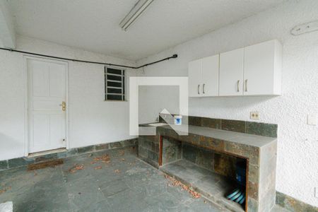 Casa de condomínio à venda com 350m², 4 quartos e 4 vagas Casa de condomínio à venda com 350m², 4 quartos e 4 vagasÁrea de Serviço 2