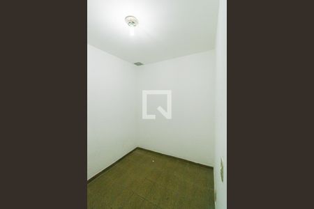 Casa de condomínio à venda com 350m², 4 quartos e 4 vagas Casa de condomínio à venda com 350m², 4 quartos e 4 vagasQuarto de Serviço 3