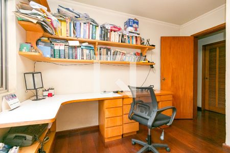 Apartamento à venda com 198m², 3 quartos e 4 vagasQuarto 1