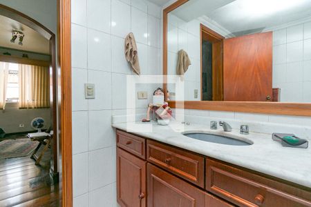 Apartamento à venda com 198m², 3 quartos e 4 vagasBanheiro