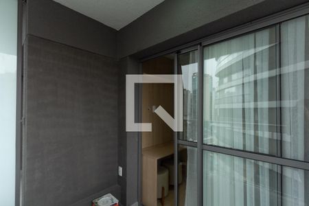 Studio à venda com 27m², 1 quarto e sem vagaVaranda