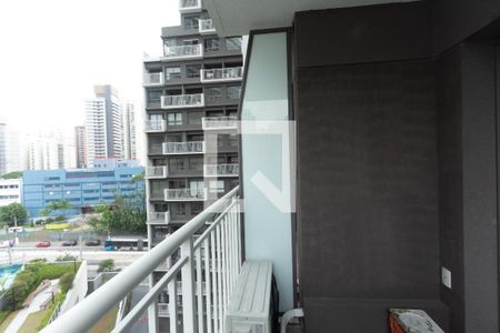 Studio à venda com 27m², 1 quarto e sem vagaVaranda