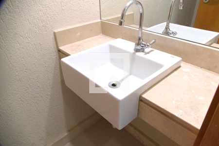 Apartamento à venda com 200m², 4 quartos e 2 vagasLavabo 