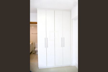 Apartamento à venda com 200m², 4 quartos e 2 vagasSuíte