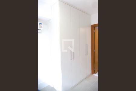 Apartamento à venda com 200m², 4 quartos e 2 vagasSuíte