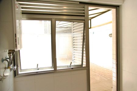 Apartamento à venda com 200m², 4 quartos e 2 vagasÁrea serviço 