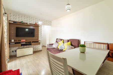 Sala de apartamento para alugar com 3 quartos, 72m² em Vila Leonor, Guarulhos