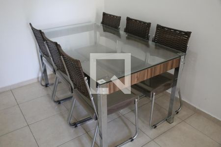 Sala de apartamento para alugar com 3 quartos, 75m² em Ocian, Praia Grande