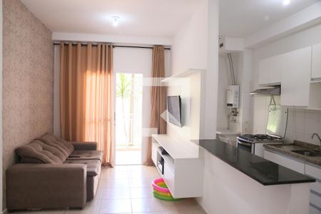 Sala de apartamento para alugar com 3 quartos, 75m² em Ocian, Praia Grande