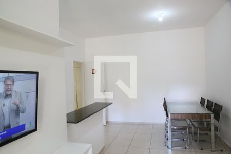 Sala de apartamento para alugar com 3 quartos, 75m² em Ocian, Praia Grande