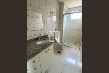 Banheiro Social de apartamento para alugar com 2 quartos, 52m² em Parque Amazônia, Goiânia