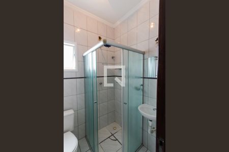 Apartamento à venda com 70m², 2 quartos e 2 vagas Apartamento à venda com 70m², 2 quartos e 2 vagasBanheiro