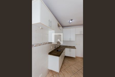 Apartamento à venda com 70m², 2 quartos e 2 vagas Apartamento à venda com 70m², 2 quartos e 2 vagasArmário