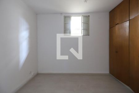 Quarto 1 de casa à venda com 2 quartos, 150m² em Itaim Bibi, São Paulo