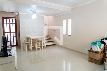 Sala de casa à venda com 3 quartos, 125m² em Vila do Encontro, São Paulo