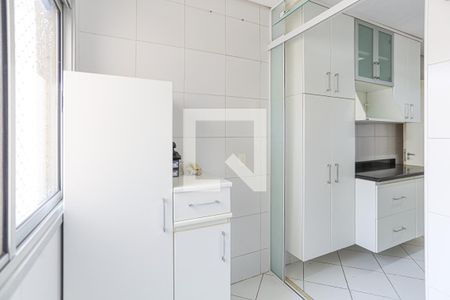 Apartamento à venda com 80m², 3 quartos e 1 vagaÁrea de Serviço