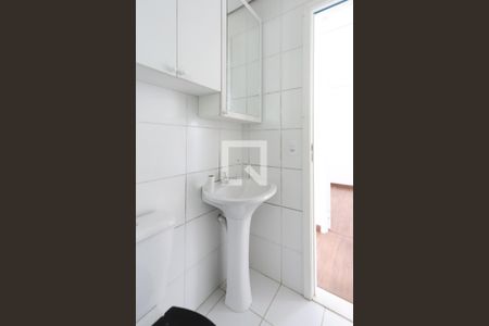 Apartamento para alugar com 58m², 2 quartos e 1 vaga Apartamento para alugar com 58m², 2 quartos e 1 vagaBanheiro