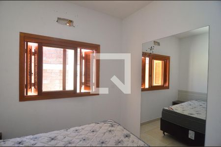 Quarto 2 de casa à venda com 2 quartos, 51m² em Olaria, Canoas