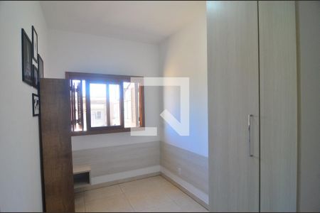 Quarto  de casa à venda com 2 quartos, 51m² em Olaria, Canoas