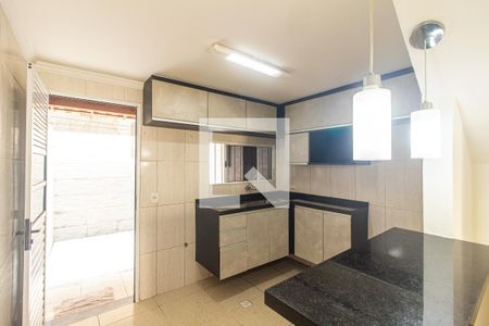 Casa de condomínio para alugar com 59m², 2 quartos e 1 vaga Casa de condomínio para alugar com 59m², 2 quartos e 1 vagaCozinha