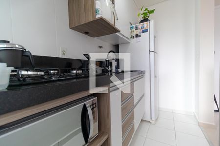Cozinha de apartamento à venda com 2 quartos, 52m² em Vila 31 de Março, Campinas
