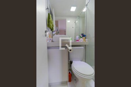Apartamento à venda com 52m², 2 quartos e 1 vaga Apartamento à venda com 52m², 2 quartos e 1 vagaBanheiro da Suíte