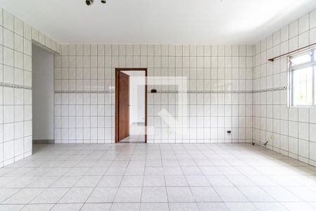 Casa à venda com 340m², 3 quartos e 1 vagaSala/Cozinha