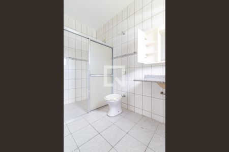 Casa à venda com 340m², 3 quartos e 1 vagaBanheiro da Suíte