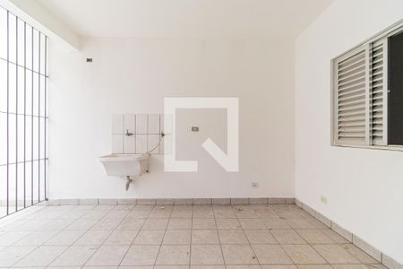 Casa à venda com 340m², 3 quartos e 1 vagaLavanderia