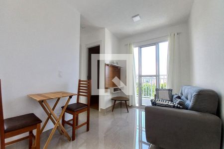 Sala de apartamento para alugar com 2 quartos, 42m² em Jardim Ipaussurama, Campinas