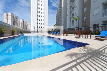 Apartamento para alugar com 42m², 2 quartos e 1 vaga Apartamento para alugar com 42m², 2 quartos e 1 vagaÁrea comum - Piscina