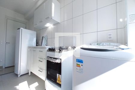 Apartamento para alugar com 42m², 2 quartos e 1 vaga Apartamento para alugar com 42m², 2 quartos e 1 vagaCozinha e Área de Serviço