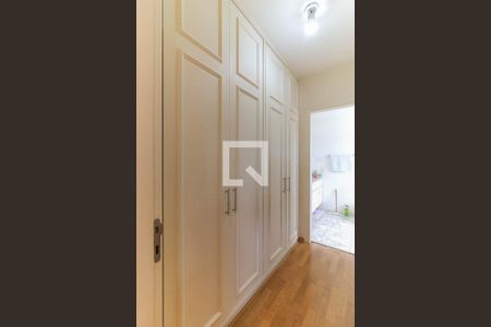 Apartamento à venda com 200m², 3 quartos e 3 vagas Apartamento à venda com 200m², 3 quartos e 3 vagasQuarto 2