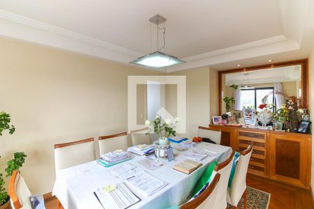 Apartamento à venda com 200m², 3 quartos e 3 vagas Apartamento à venda com 200m², 3 quartos e 3 vagasSala de Jantar