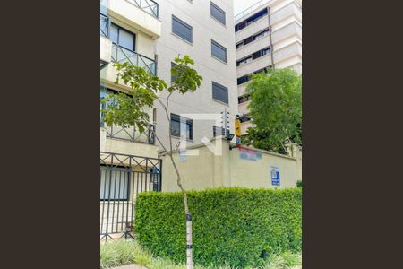 Apartamento à venda com 200m², 3 quartos e 3 vagas Apartamento à venda com 200m², 3 quartos e 3 vagasplaca
