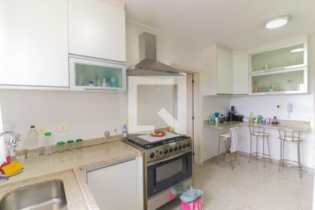 Apartamento à venda com 200m², 3 quartos e 3 vagas Apartamento à venda com 200m², 3 quartos e 3 vagasCozinha