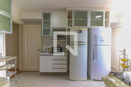 Apartamento à venda com 200m², 3 quartos e 3 vagas Apartamento à venda com 200m², 3 quartos e 3 vagasCozinha