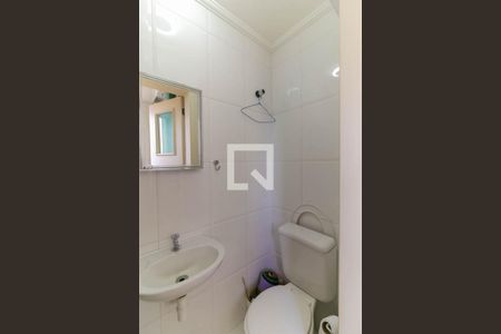 Apartamento à venda com 200m², 3 quartos e 3 vagas Apartamento à venda com 200m², 3 quartos e 3 vagasBanheiro de serviço