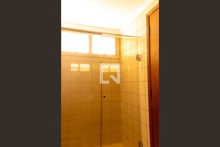 Banheiro da Suíte de apartamento para alugar com 3 quartos, 95m² em Centro, Ribeirão Preto