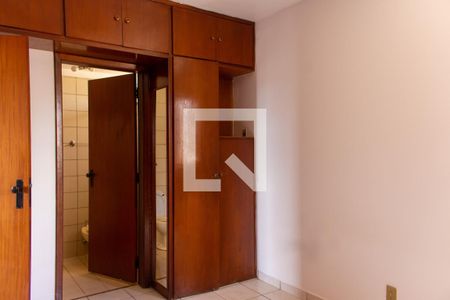 Apartamento para alugar com 95m², 3 quartos e 1 vagaSuite