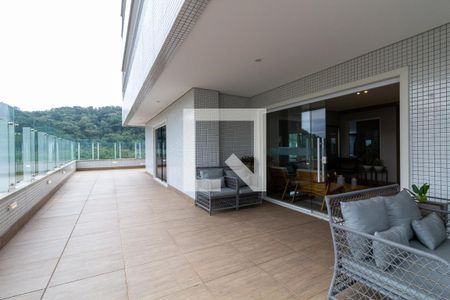 Apartamento para alugar com 167m², 3 quartos e 2 vagas Apartamento para alugar com 167m², 3 quartos e 2 vagasÁrea comum - hall social