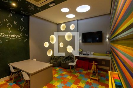 Apartamento para alugar com 167m², 3 quartos e 2 vagas Apartamento para alugar com 167m², 3 quartos e 2 vagasÁrea comum - brinquedoteca