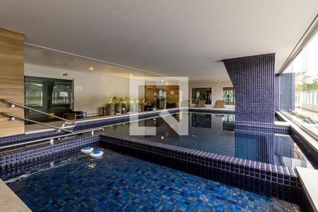 Apartamento para alugar com 167m², 3 quartos e 2 vagas Apartamento para alugar com 167m², 3 quartos e 2 vagasÁrea comum - piscina