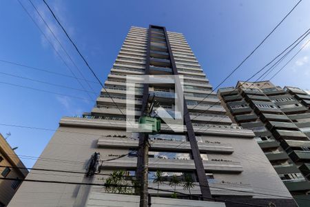 Apartamento para alugar com 167m², 3 quartos e 2 vagas Apartamento para alugar com 167m², 3 quartos e 2 vagasFachada